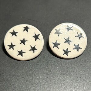 ‘80s Ruby Z Star Hand Painted Patterned Round Earrings